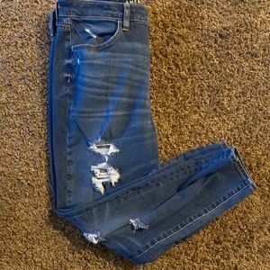 Size 14 x-shirt American eagle skinny jeans